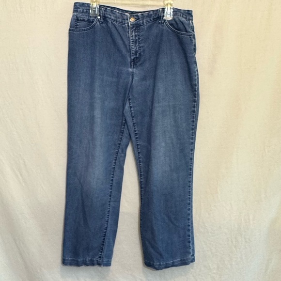 B-115 Bandolino Mandie PLUS SIZE 14 Cropped Denim Blue Jeans - Picture 1 of 11